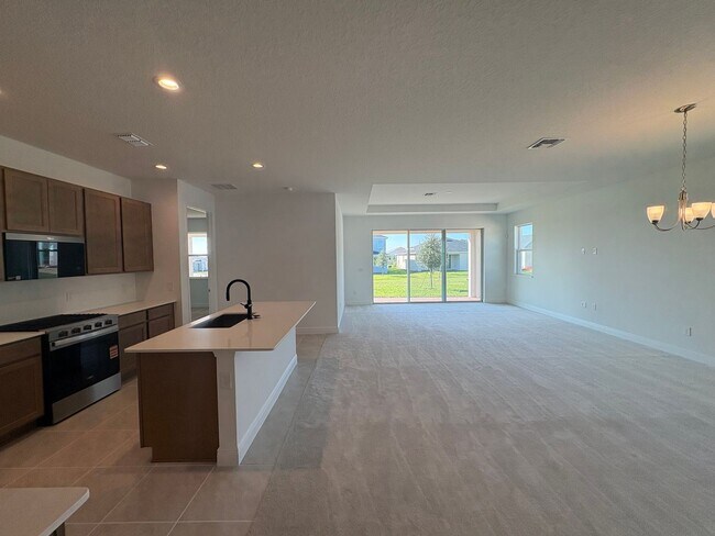Foto del edificio - Stunning New Construction Home in the Heart of Apopka