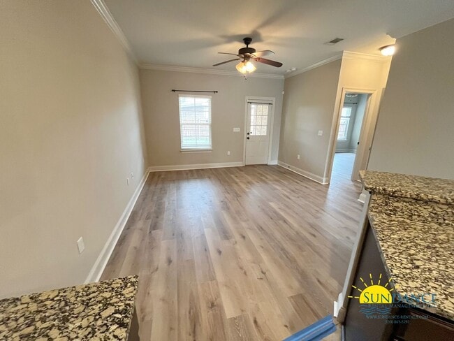 Building Photo - Great 3 Bedroom Home in Niceville