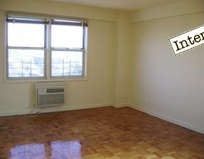 Foto del edificio - 9805 67th Ave