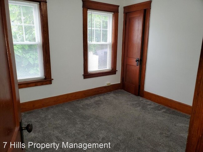 Building Photo - 3 br, 1 bath House - 22 Prospect Street