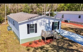 Building Photo - 16037 Brookridge Blvd
