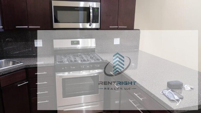 Building Photo - 2 bedroom in CHICAGO IL 60622