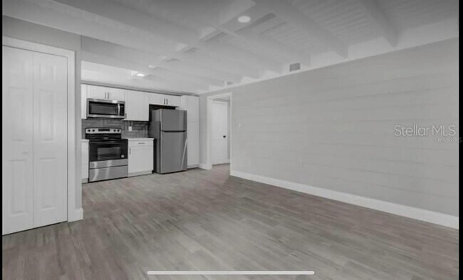 Foto del edificio - 5101 N Orange Ave