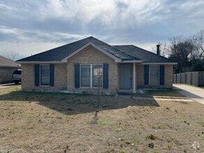 Building Photo - 506 Old Mill Way