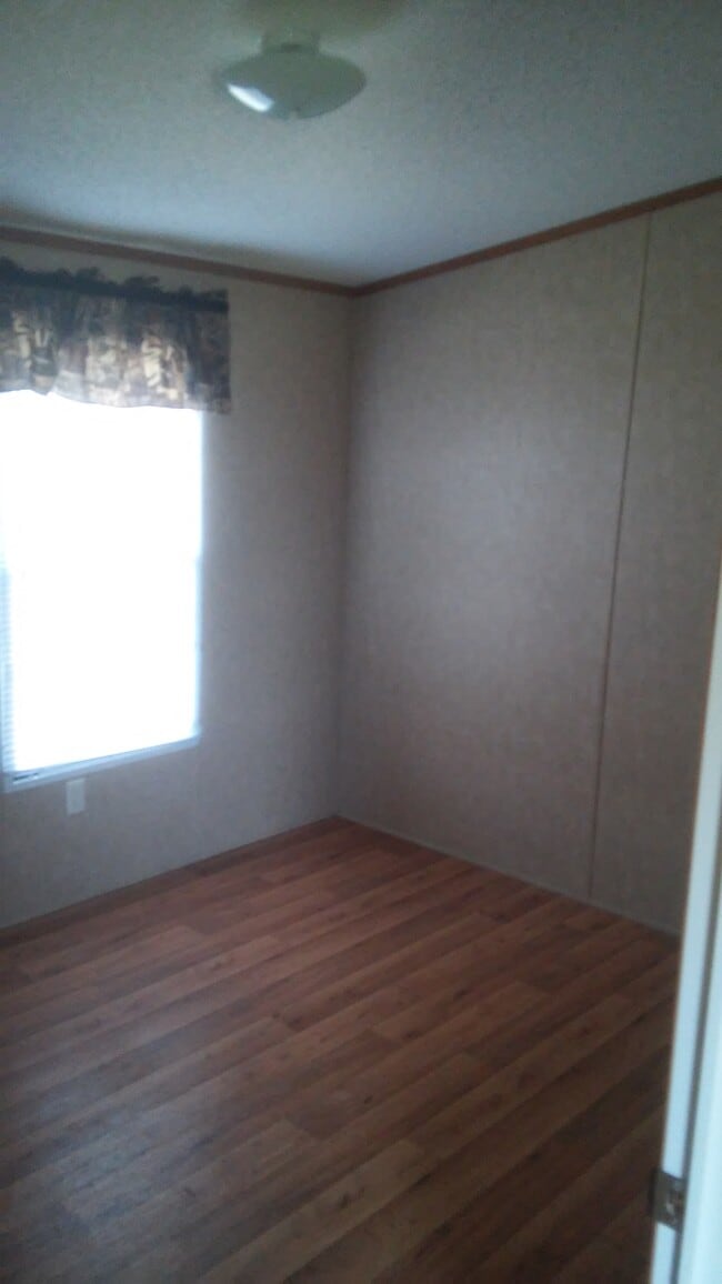 Building Photo - 853 County Road 768