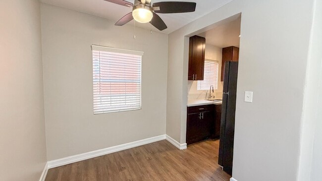 Interior Photo - 4065 - 4071 Chamoune Avenue