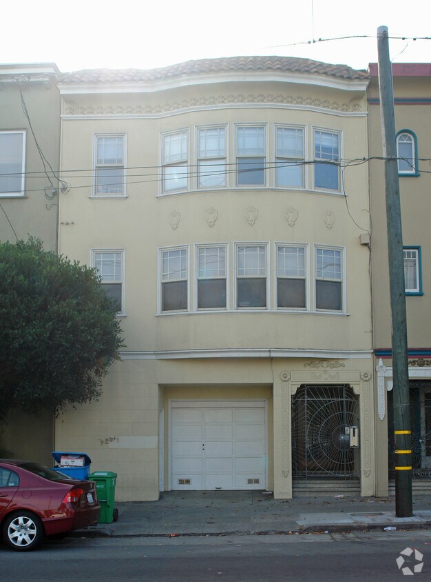 Foto del edificio - 1215 Oak St