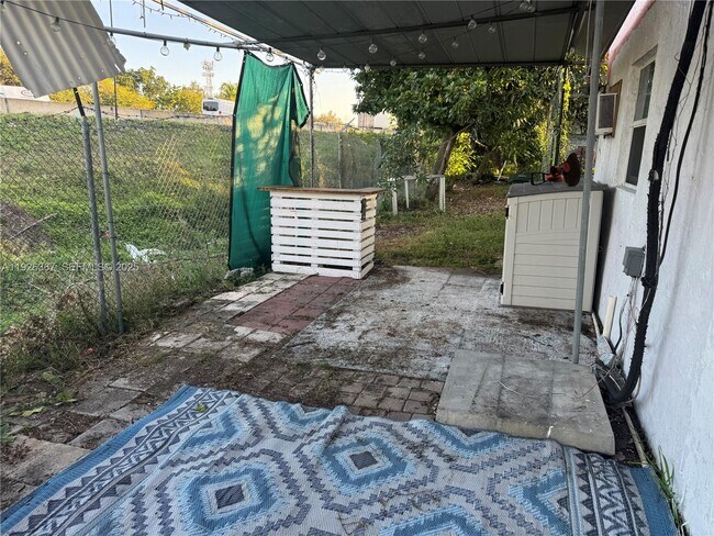 Foto del edificio - 6230 Garfield St