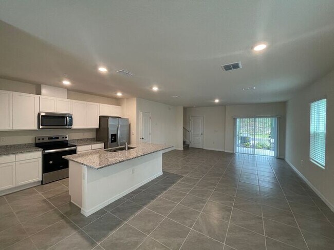 Foto del edificio - Brand New 3/2.5 Townhome in Windrose
