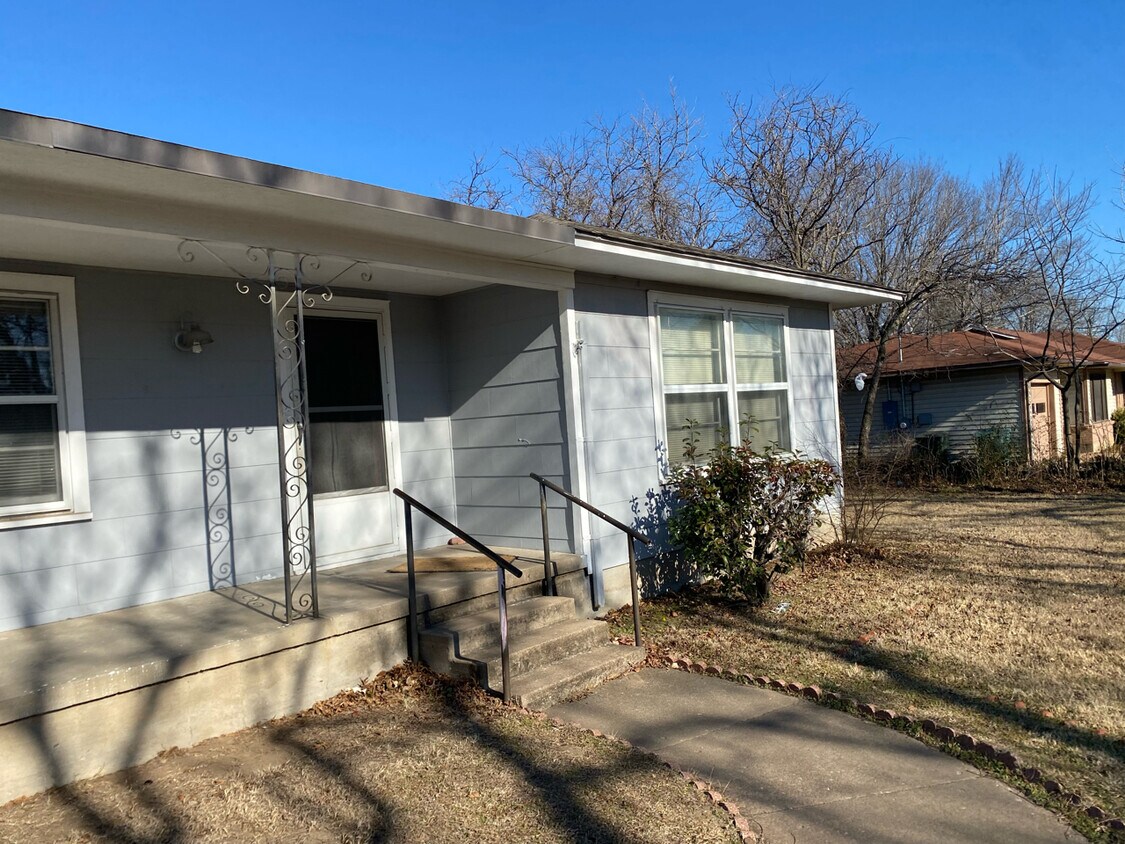 1601 E Peyton St, Sherman, TX 75090 House Rental in Sherman, TX