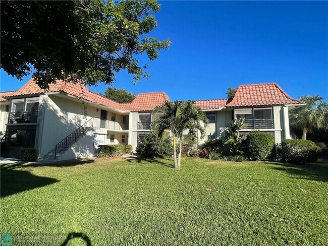 Building Photo - 1100 NW 13th St