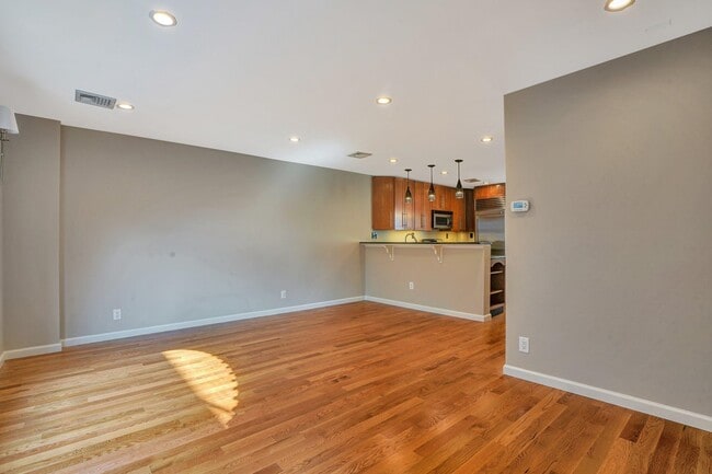 Foto del edificio - 531 Court St
