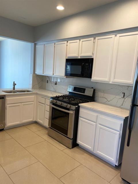 Foto del edificio - 13613 Tiverton Rd