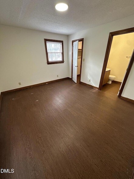 Foto del edificio - 3530 Ivy Commons Dr