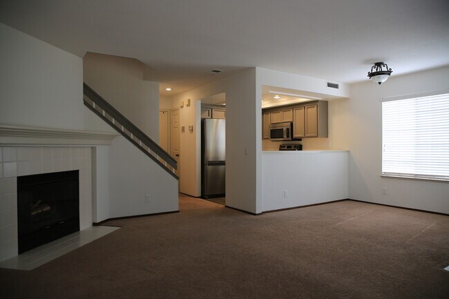 Building Photo - 7408 Oxford Cir