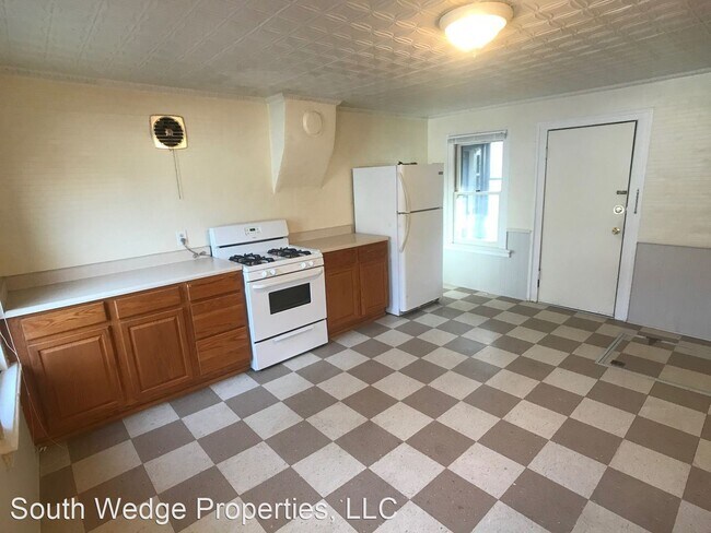 Building Photo - 2 br, 2 bath House - 262 Sanford Street