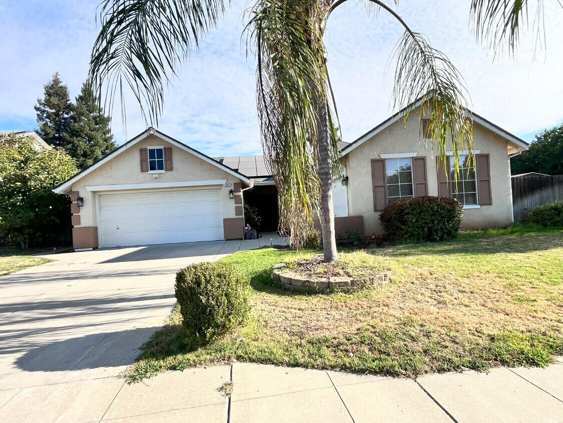 Primary Photo - 2965 Bellaire Ave