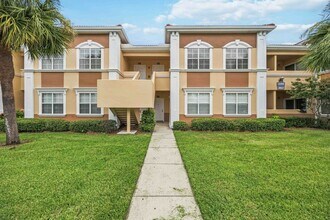 Building Photo - 1195 Villagio Cir