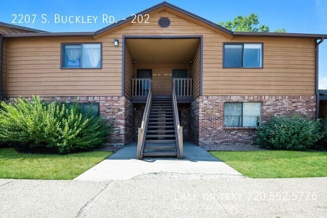 Foto del edificio - 2207 S Buckley Rd