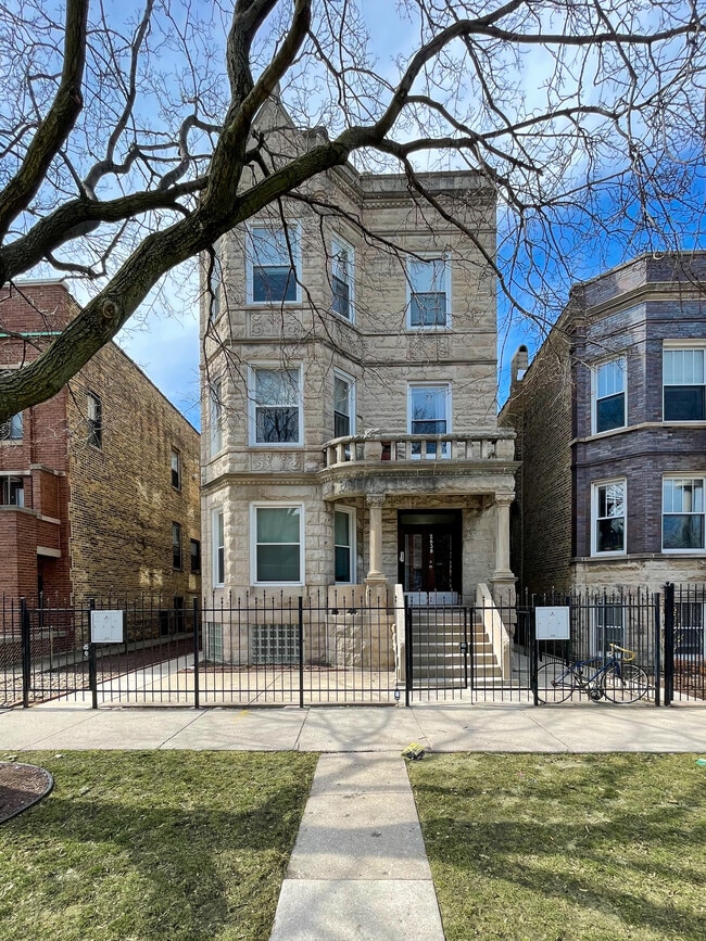 Exterior - 2636 N Talman Ave