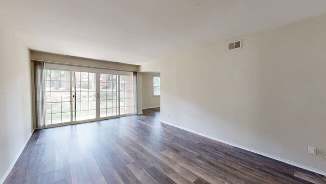 Interior Photo - Newport Village
