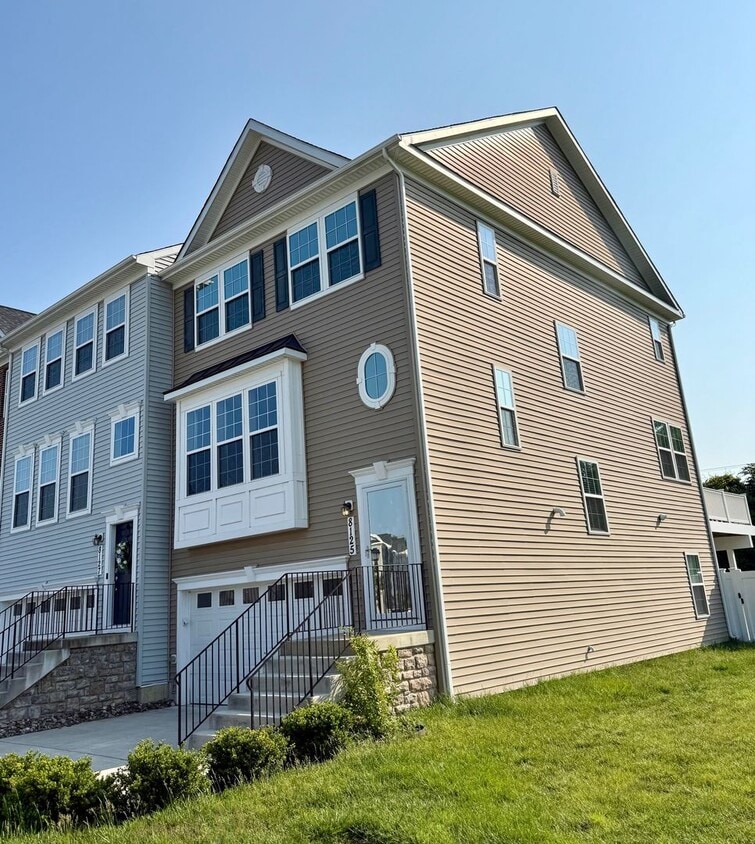 Primary Photo - Upscale Millersville Townhouse with garage