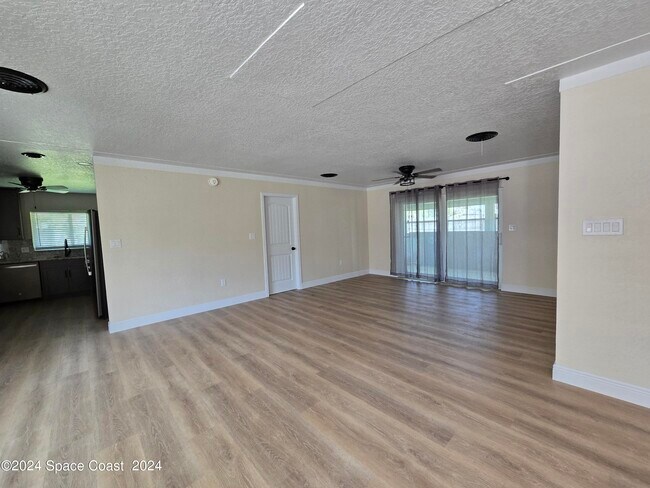 Foto del edificio - 471 N 4th St