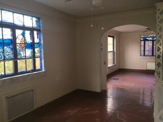 Foto del edificio - 1313 Adair Dr