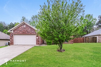 Building Photo - 1011 Katy Ln