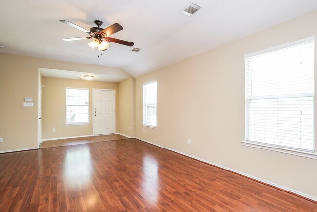 Building Photo - 7239 Winter Song Dr