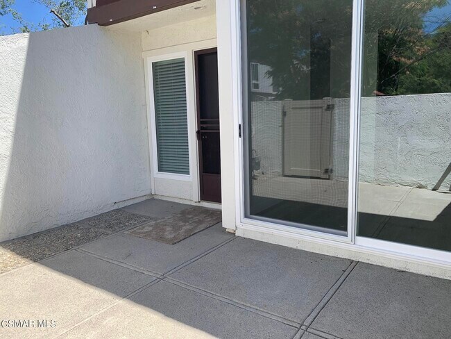 Building Photo - 740 Tuolumne Ave