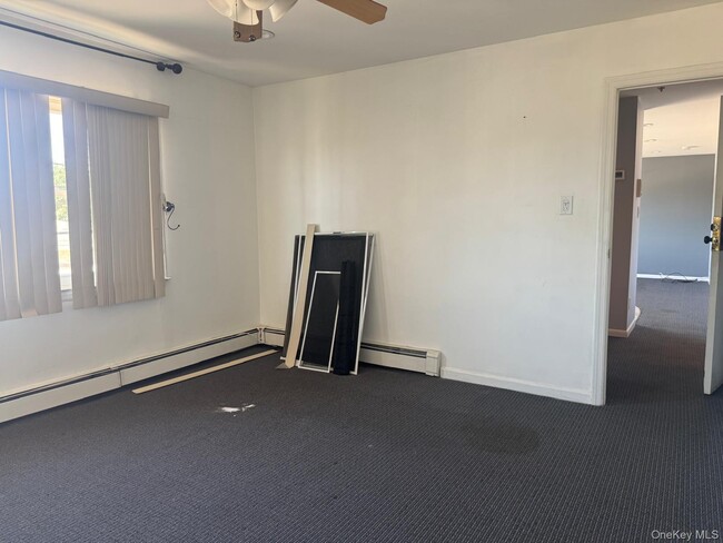 Building Photo - 202 N Idaho Ave