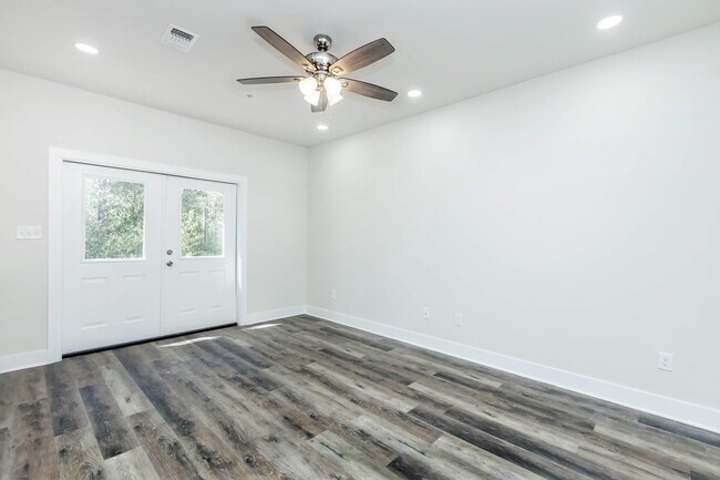 Foto del edificio - 12053 Turnberry Ave