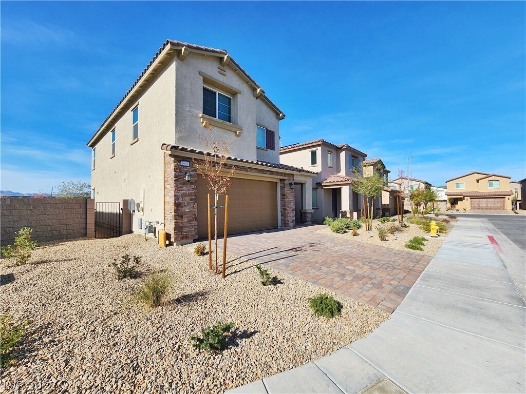 Foto principal - 9989 Caton Ct