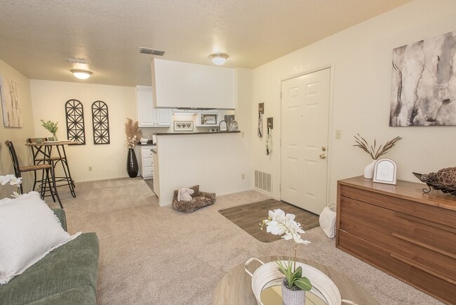 Building Photo - Zinfandel Village Apartments