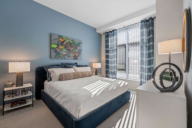 Building Photo - 20 Child St