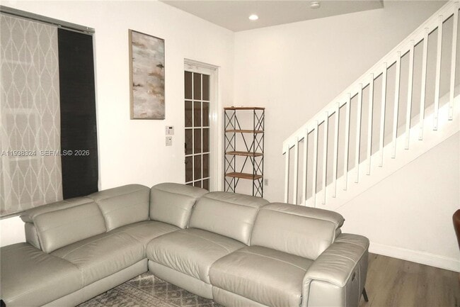 Building Photo - 531 SW 147th Ave