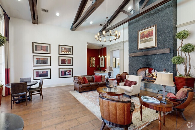 Lobby - The Lakes At Turtle Creek Apartment Homes