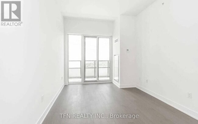 Building Photo - 20-4420 Shore Breeze Dr