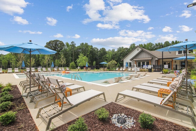 Building Photo - RENDER Turner Lake by Crescent Communities