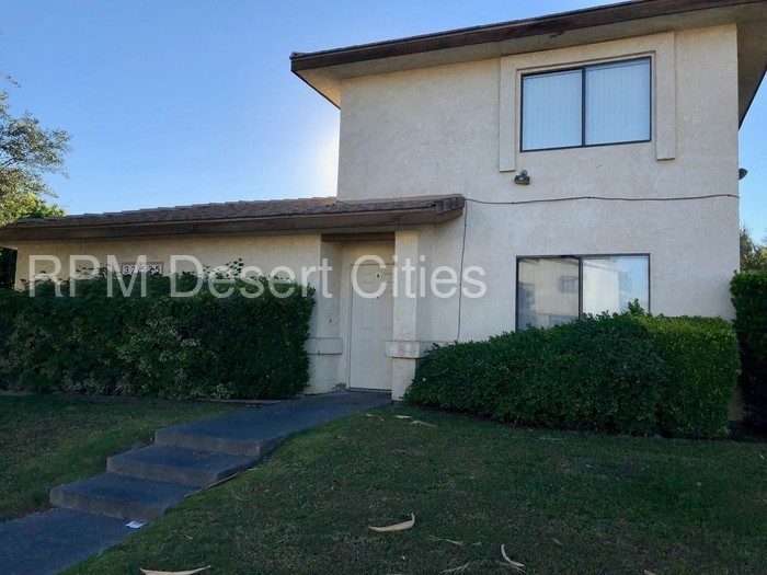 Building Photo - 32525 Canyon Vista Rd