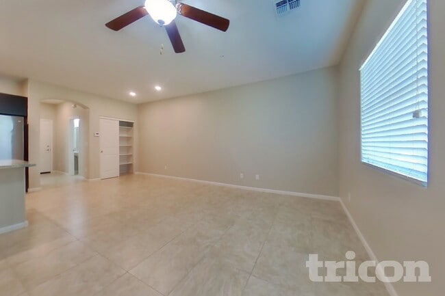Building Photo - 12586 W Mazatzal Dr