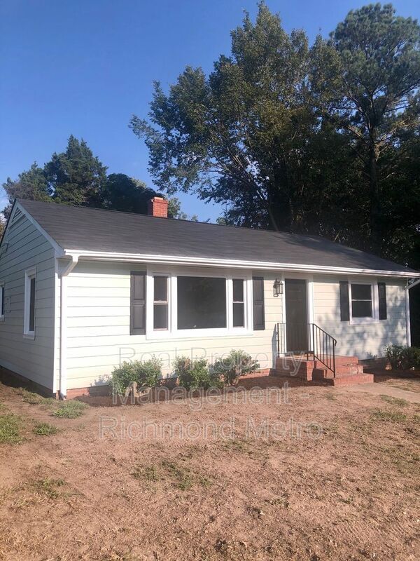 Building Photo - 5901 Bonneau Rd