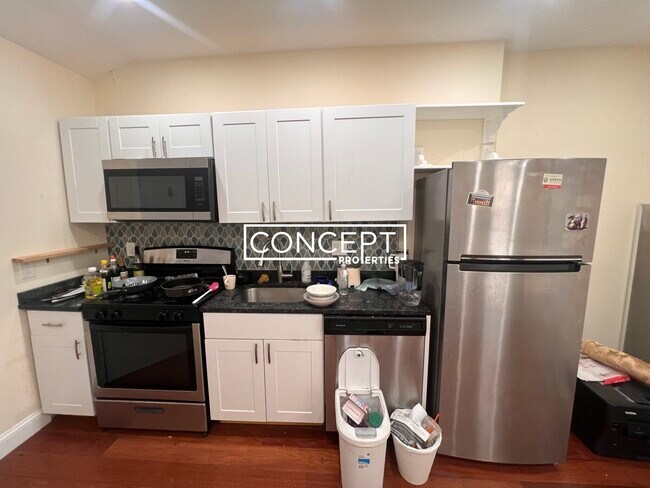 Building Photo - 90 Hancock St