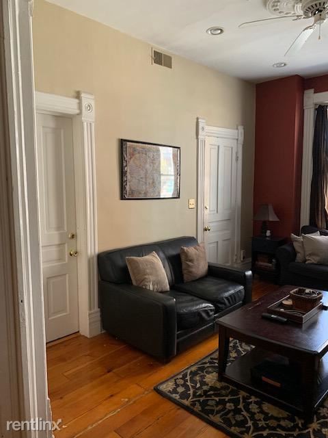 Foto del edificio - 1121 W Belden Ave