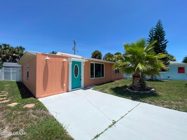 Building Photo - 28 Rivershore Dr