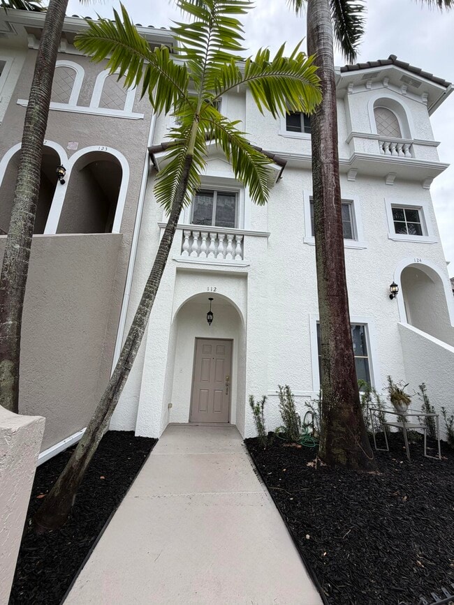 Building Photo - 112 Bayfront Dr