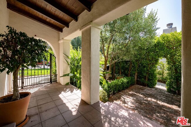 Foto del edificio - 1539 Ensley Ave