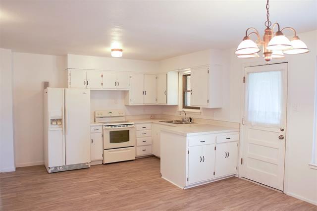 Building Photo - 3209 Marydale Rd