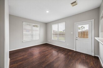 Building Photo - 23226 Postwood Park Ln